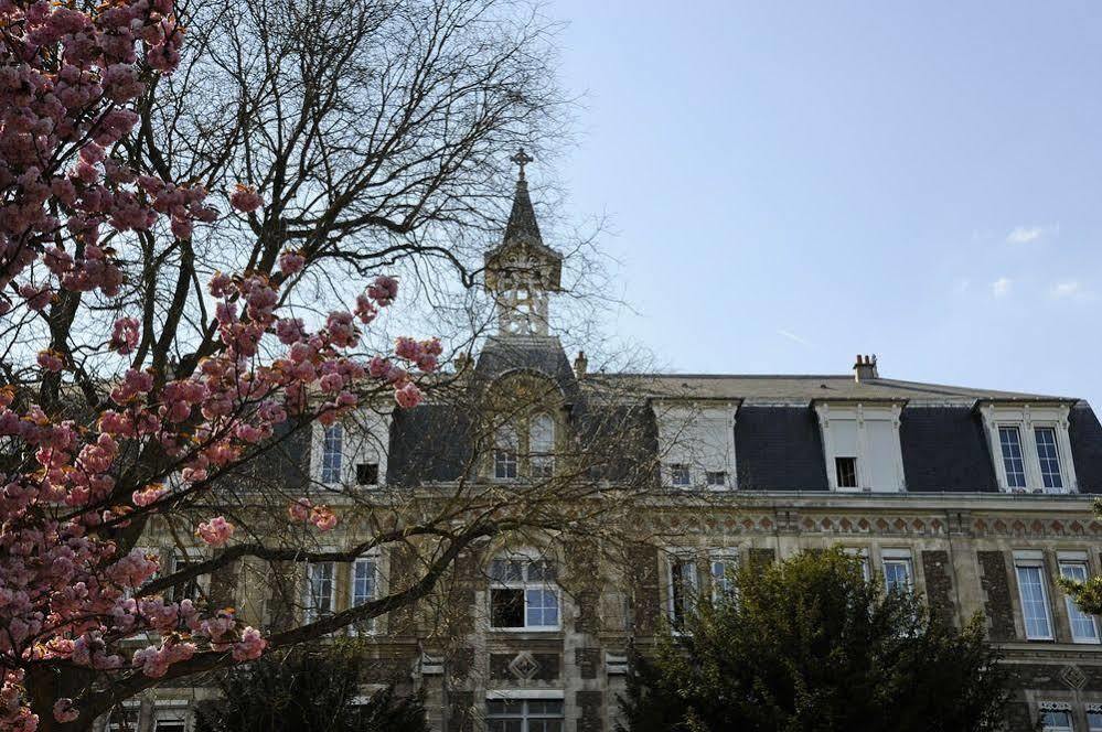The Originals Boutique, Hotel Maison De L'Abbaye Antony Exterior photo