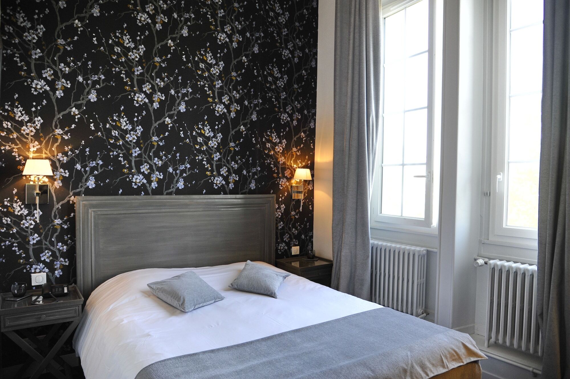 The Originals Boutique, Hotel Maison De L'Abbaye Antony Exterior photo